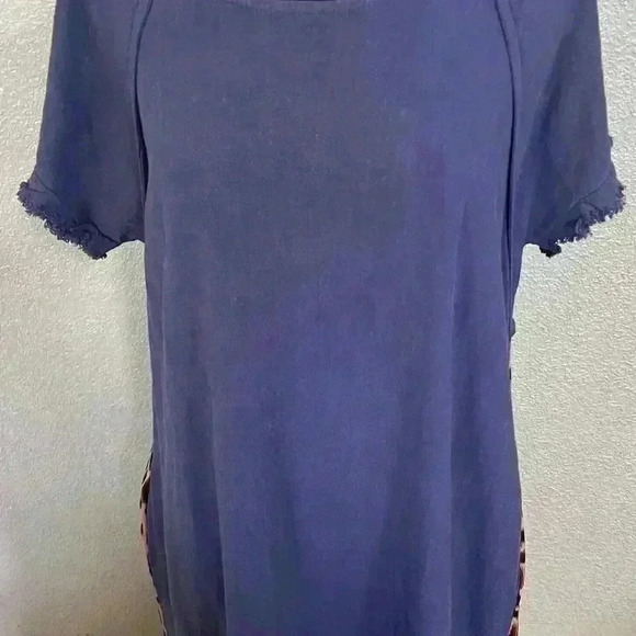 UMGEE USA Women’s S Shift Dress Blue High Low Leopard Raw Hem Short Sleeves NWT - Picture 3 of 8